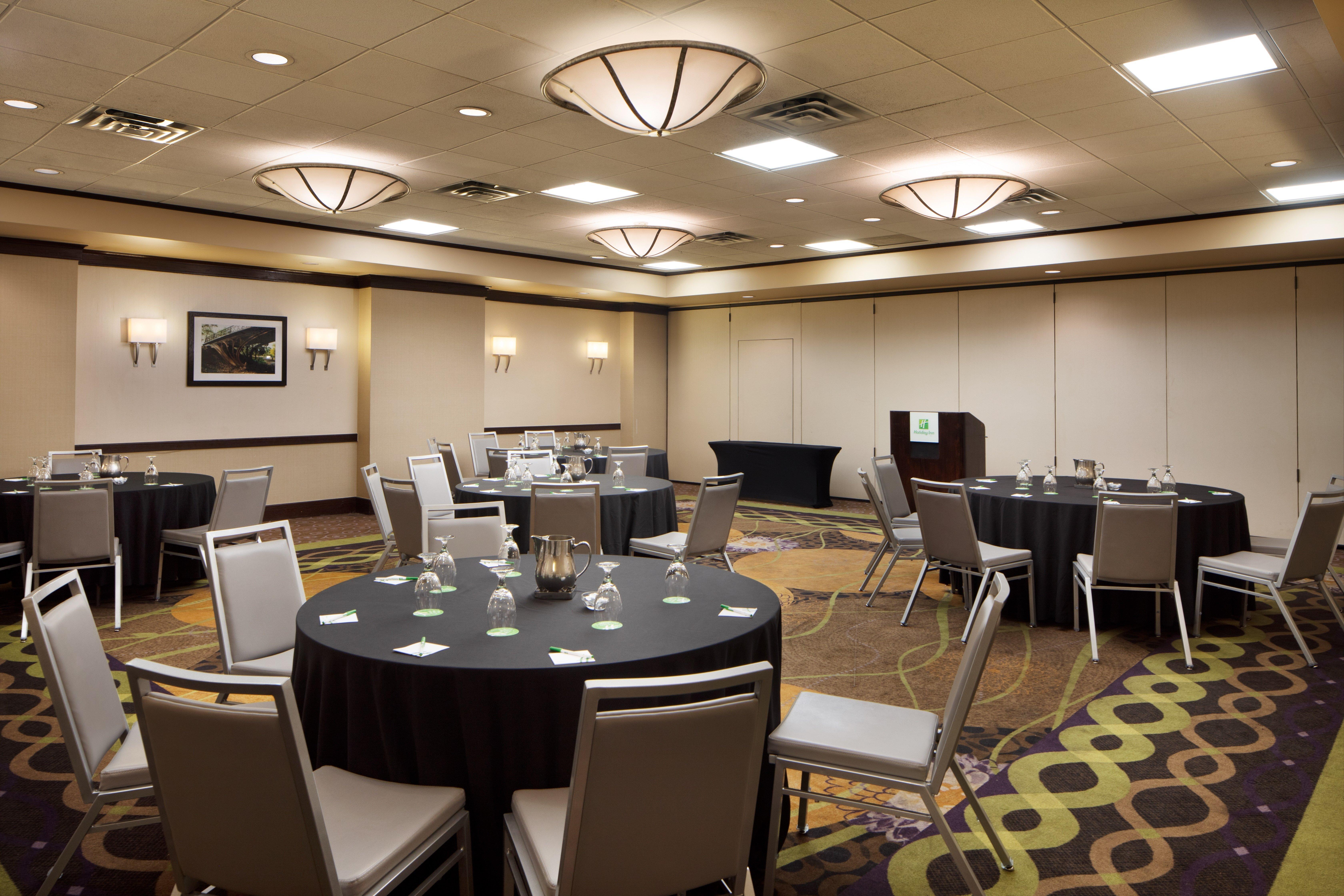 Holiday Inn Clark - Newark By Ihg Esterno foto
